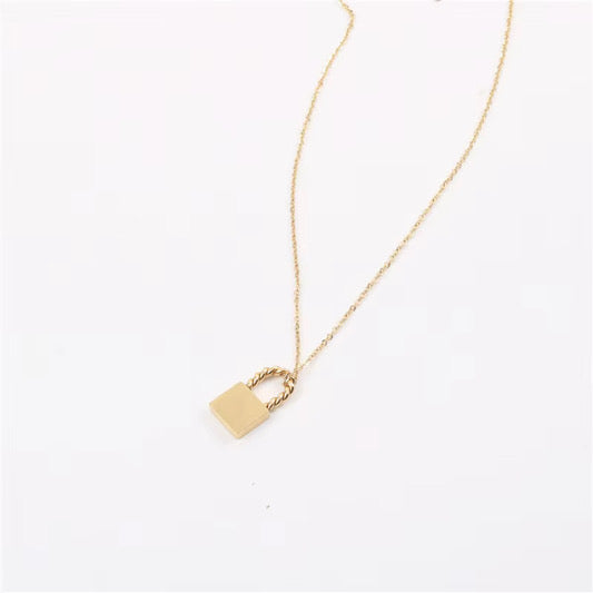 Lock Pendant (ロックペンダント)
