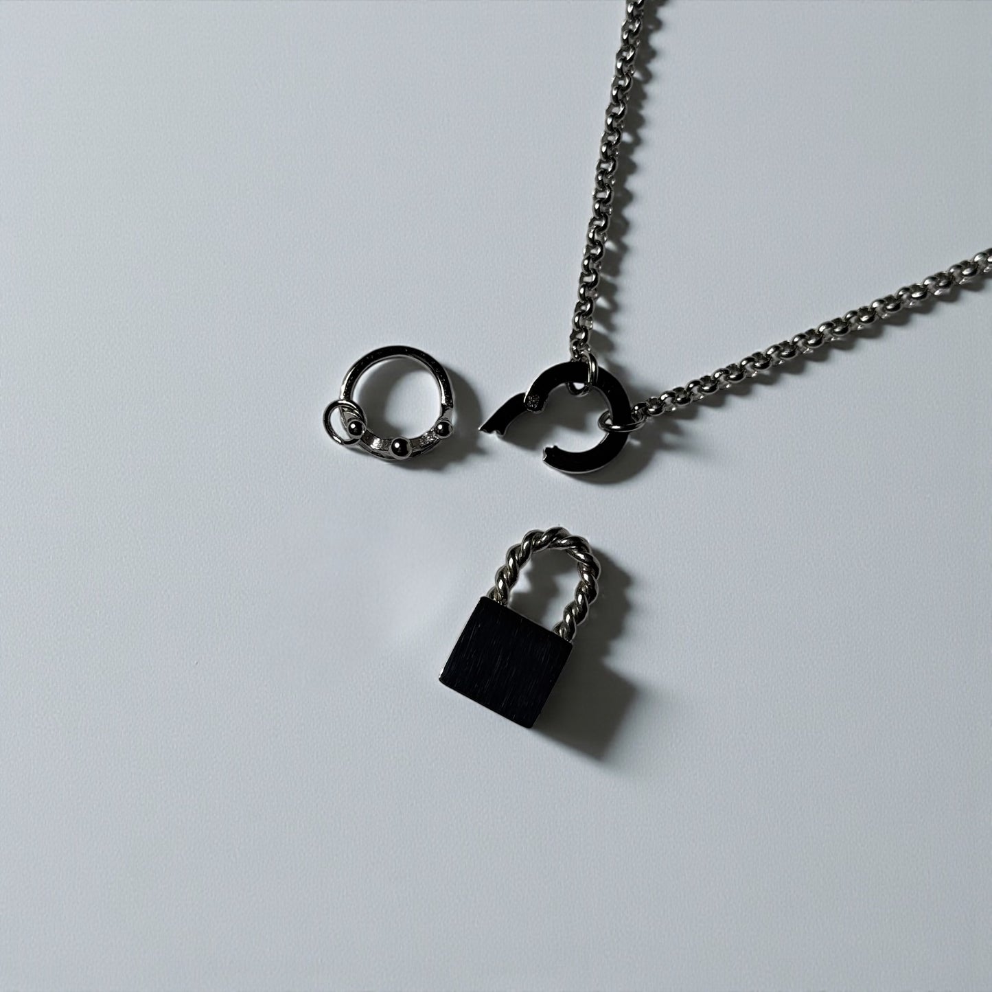 Lock Pendant (ロックペンダント)